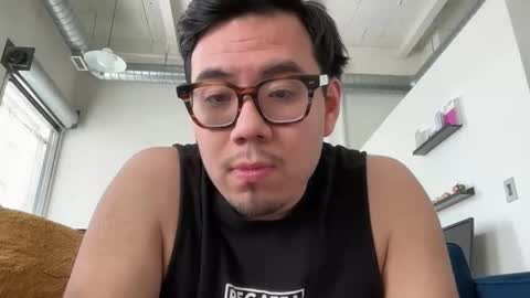 briole online show from February 12, 2026, 5:19 pm