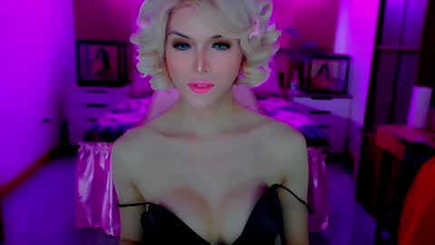 brionatop online show from October 27, 2025, 11:52 pm