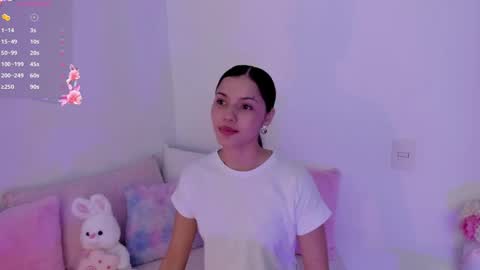 Brisa  online show from April 16, 2026, 9:39 pm