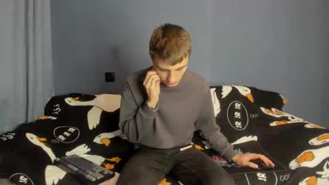 Snapshot of bristlebback chatting on October 16, 2025, 6:20 pm bristlebback online show from October 16, 2025, 6:20 pm