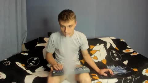 Snapshot of bristlebback chatting on October 17, 2025, 5:15 pm bristlebback online show from October 17, 2025, 5:15 pm