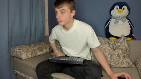 Snapshot of bristlebback chatting on May 9, 2026, 5:07 pm bristlebback online show from May 9, 2026, 5:07 pm