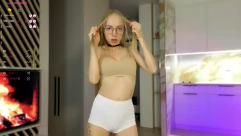 Snapshot of britakiss chatting on September 10, 2025, 2:22 am Brita online show from September 10, 2025, 2:22 am