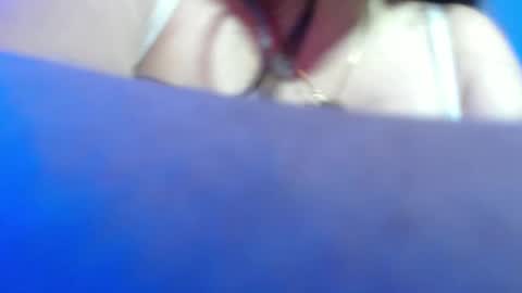 scarleth    follow mee 3 kis online show from January 15, 2025, 2:17 am
