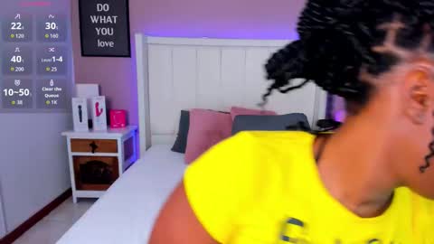 Britany online show from December 4, 2025, 8:17 pm