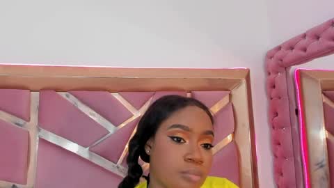 Snapshot of britanymooree chatting on May 14, 2026, 10:16 pm Britany online show from May 14, 2026, 10:16 pm