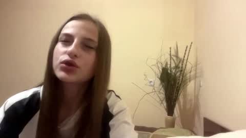 Ciri online show from June 22, 2026, 10:07 pm
