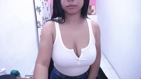 britanyx1 online show from January 23, 2025, 1:56 pm