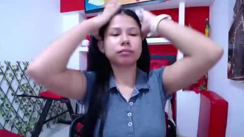 britanyx1 online show from December 2, 2025, 12:21 pm