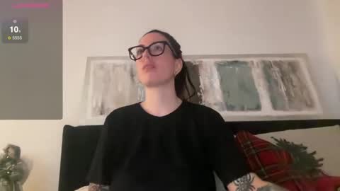 BritBrat online show from December 20, 2024, 1:47 am
