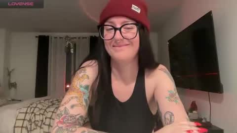 BritBrat online show from January 9, 2025, 3:36 am