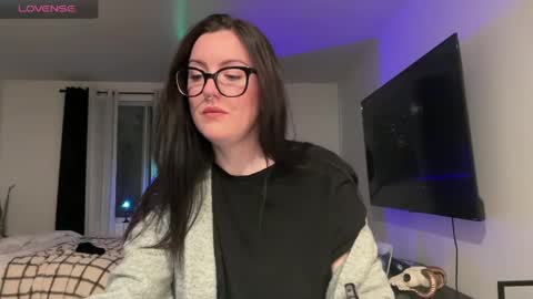 BritBrat online show from January 29, 2025, 3:33 am
