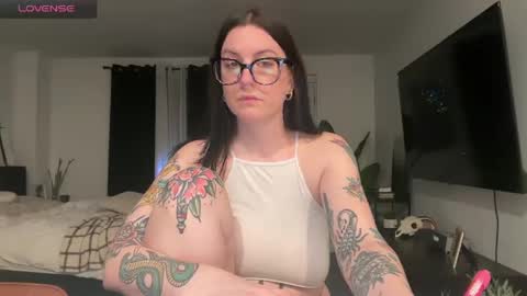 BritBrat online show from March 12, 2025, 1:03 am