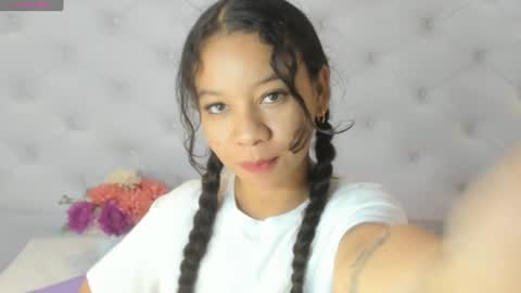 Snapshot of brithany_rousee chatting on December 2, 2024, 10:12 pm Brithany Rousee online show from December 2, 2024, 10:12 pm