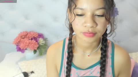 Snapshot of brithany_rousee chatting on December 6, 2024, 3:22 pm Brithany Rousee online show from December 6, 2024, 3:22 pm