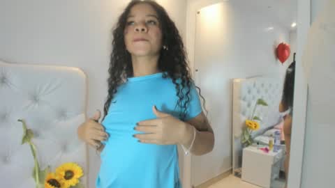 Snapshot of brithany_rousee chatting on December 9, 2024, 10:09 pm Brithany Rousee online show from December 9, 2024, 10:09 pm