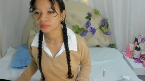 Snapshot of brithany_rousee chatting on January 6, 2025, 12:13 pm Brithany Rousee online show from January 6, 2025, 12:13 pm