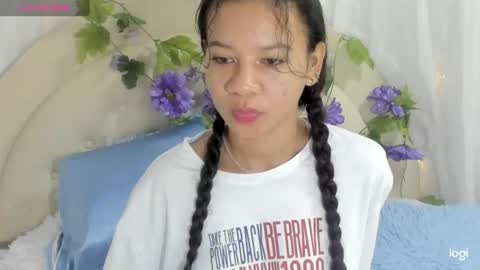 Snapshot of brithany_rousee chatting on January 15, 2025, 10:24 pm Brithany Rousee online show from January 15, 2025, 10:24 pm