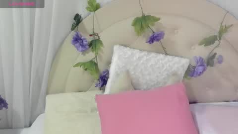 Snapshot of brithany_rousee chatting on January 31, 2025, 8:43 pm Brithany Rousee online show from January 31, 2025, 8:43 pm