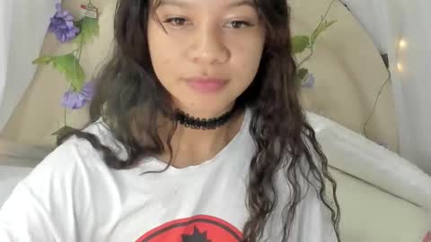 Snapshot of brithany_rousee chatting on February 4, 2025, 10:13 pm Brithany Rousee online show from February 4, 2025, 10:13 pm