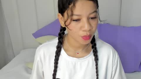 Snapshot of brithany_rousee chatting on February 6, 2025, 7:29 pm Brithany Rousee online show from February 6, 2025, 7:29 pm