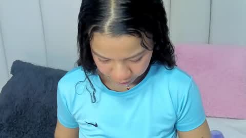 Snapshot of brithany_rousee chatting on February 17, 2025, 7:10 pm Brithany Rousee online show from February 17, 2025, 7:10 pm