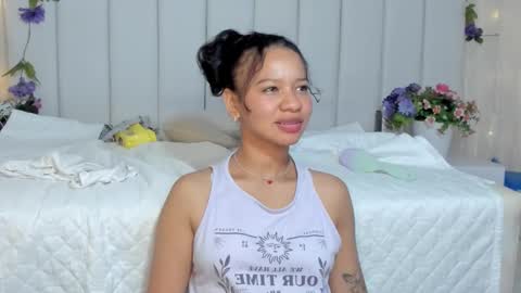 Snapshot of brithany_rousee chatting on February 22, 2025, 12:49 am Brithany Rousee online show from February 22, 2025, 12:49 am