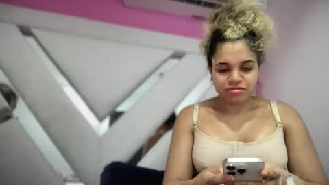 Snapshot of brithneysquirt chatting on November 10, 2025, 12:42 am brithneysquirt online show from November 10, 2025, 12:42 am