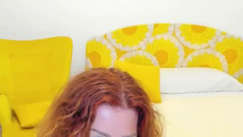 Snapshot of britishmilfpenelope chatting on October 12, 2025, 7:46 pm Penelope online show from October 12, 2025, 7:46 pm