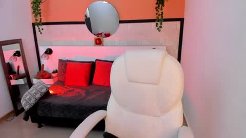 Snapshot of britney_collins_ chatting on July 11, 2026, 2:53 pm britney_collins_ online show from July 11, 2026, 2:53 pm