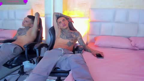 Snapshot of britneyandmaleth chatting on May 22, 2026, 10:37 pm HOT MALETH AND SEXY BRITNEY online show from May 22, 2026, 10:37 pm