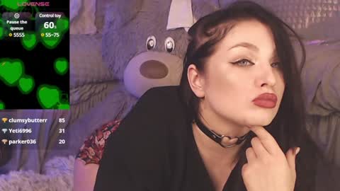 britneybarker online show from December 18, 2024, 5:48 am