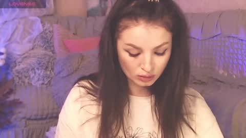 britneybarker online show from December 20, 2024, 5:47 am