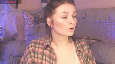 britneybarker online show from December 26, 2024, 2:12 am