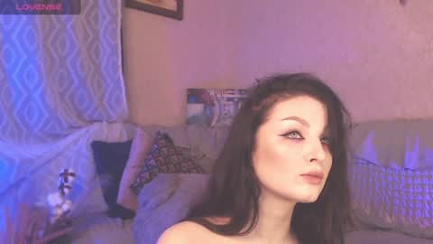 britneybarker online show from January 13, 2025, 12:51 am