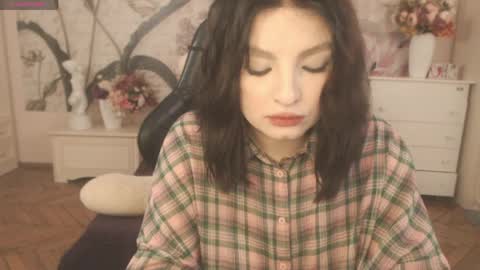britneybarker online show from April 29, 2026, 2:04 am
