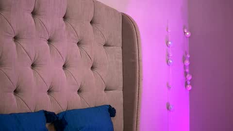 Snapshot of britneyhudson chatting on March 4, 2026, 2:06 am britneyhudson online show from March 4, 2026, 2:06 am