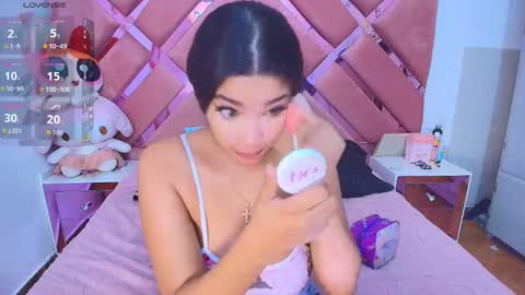 Brittany Boa online show from December 18, 2025, 11:55 pm