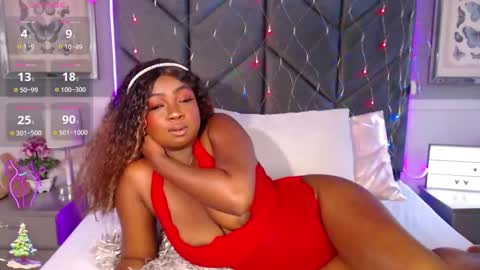 brittany 25 years old  happy as a worm  online show from December 10, 2024, 8:27 pm