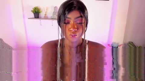 Snapshot of brittanyjhonnns chatting on April 18, 2026, 5:55 am brittany 25 years old happy as a worm online show from April 18, 2026, 5:55 am