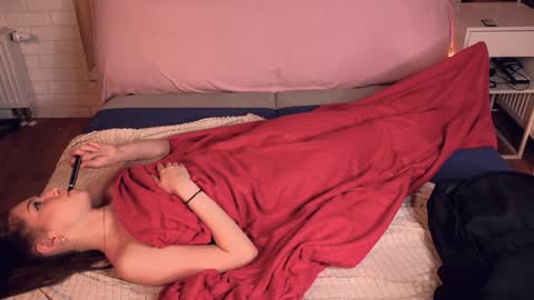 Britney online show from December 6, 2024, 12:34 am