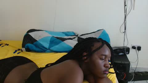 broken_haloo online show from June 3, 2026, 8:39 am