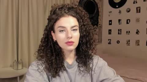 Snapshot of brookchills chatting on November 11, 2025, 4:29 pm Brook Help me collect 100 reactions online show from November 11, 2025, 4:29 pm