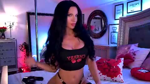 Snapshot of brookeember chatting on July 2, 2026, 3:40 pm Ember online show from July 2, 2026, 3:40 pm