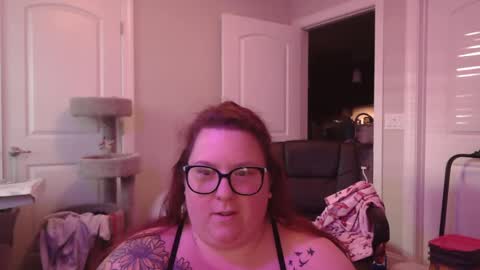 Madam Brooke online show from October 24, 2025, 9:33 pm