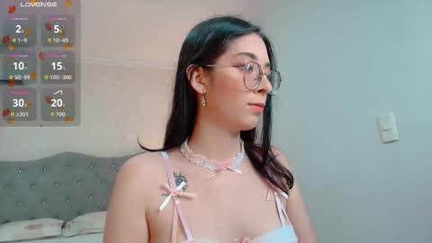 Snapshot of brooklove_doll chatting on October 22, 2025, 4:40 pm Brook Loves online show from October 22, 2025, 4:40 pm