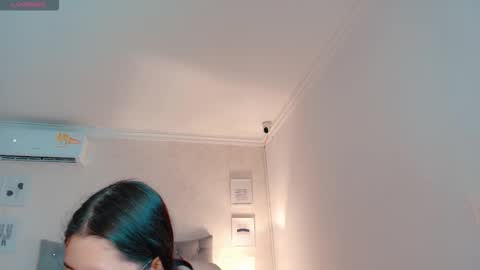 Snapshot of brooklove_doll chatting on October 31, 2025, 5:25 pm Brook Loves online show from October 31, 2025, 5:25 pm