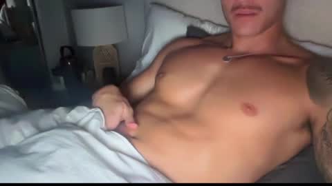 BrooklynTay online show from May 7, 2026, 11:04 am