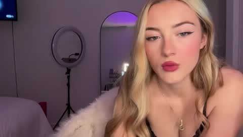 brookyxo online show from December 31, 2024, 4:16 am