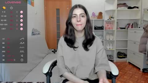 broosnica1 online show from April 23, 2026, 7:41 am